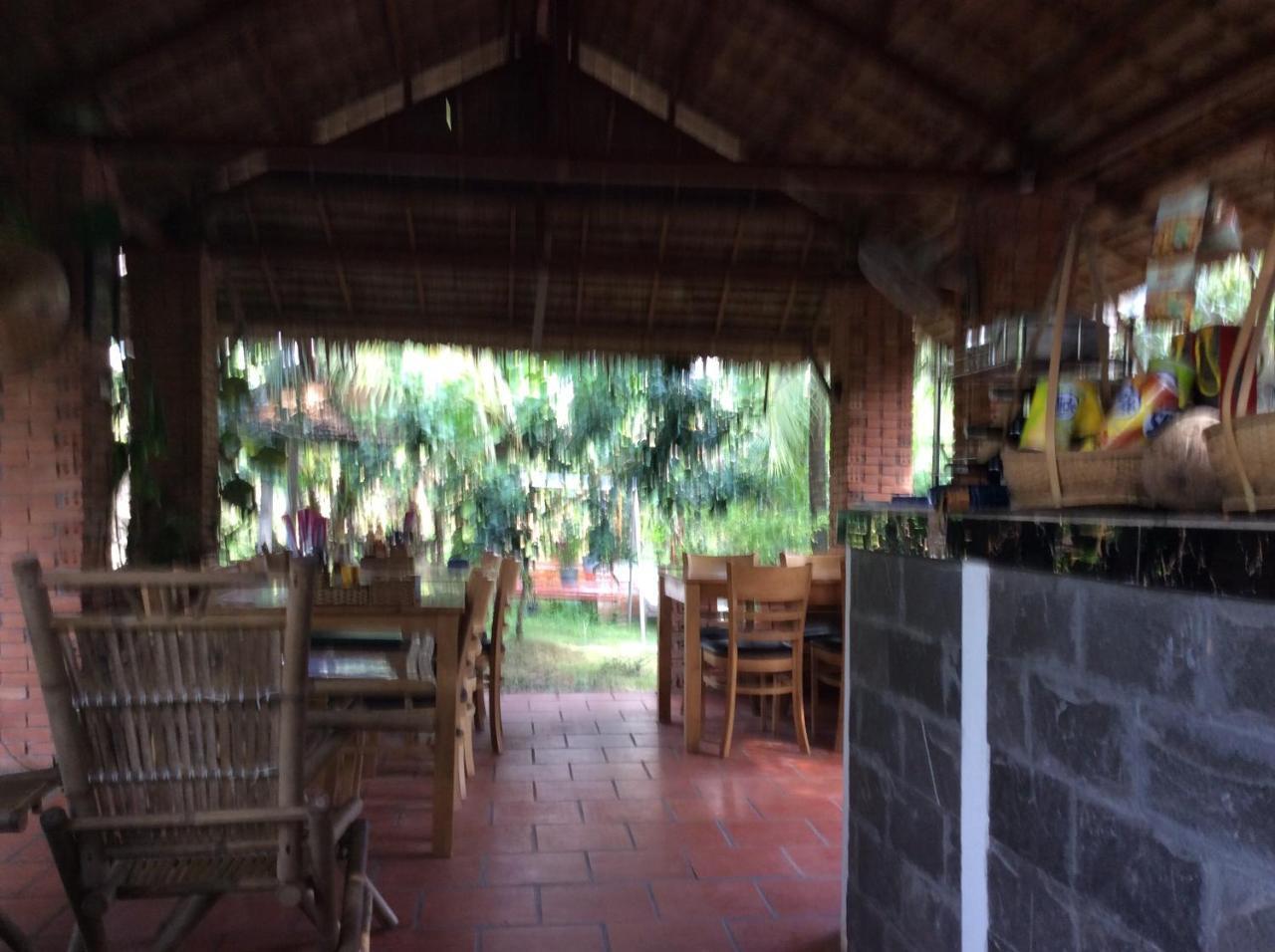 Quoc Phuong Riverside Homestay Ben Tre Экстерьер фото
