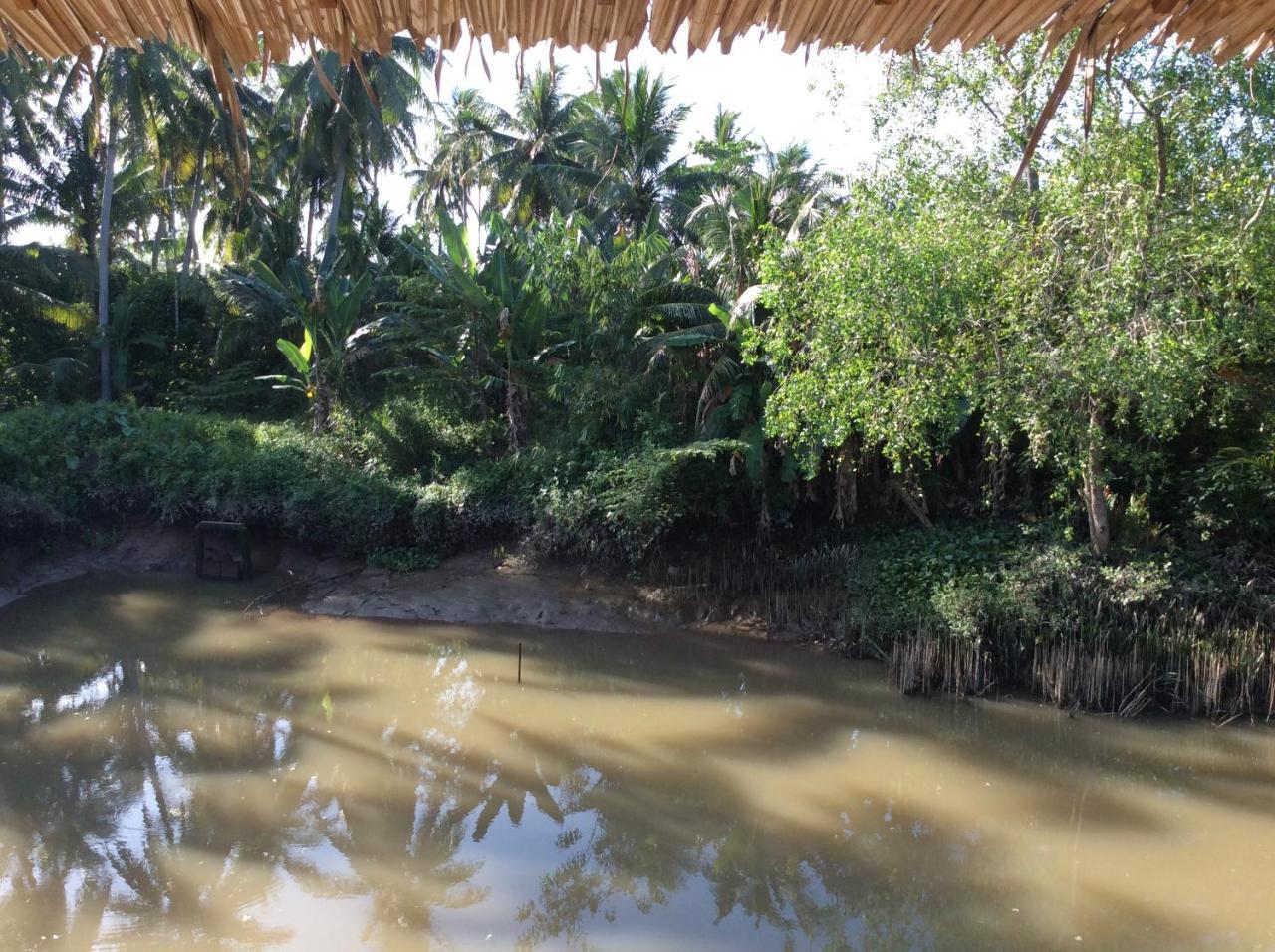 Quoc Phuong Riverside Homestay Ben Tre Экстерьер фото